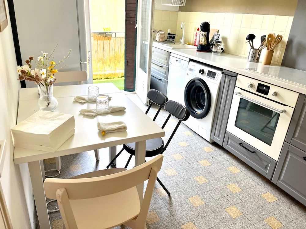 Bel Appartement Lumineux Et Calme A 10Min A Pied Du Centre Aix Avec Parking Et Air Conditionne آيكس أومبروفينس المظهر الخارجي الصورة