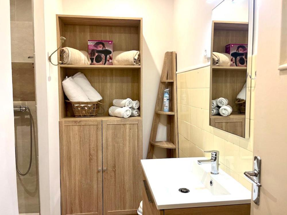 Bel Appartement Lumineux Et Calme A 10Min A Pied Du Centre Aix Avec Parking Et Air Conditionne آيكس أومبروفينس المظهر الخارجي الصورة